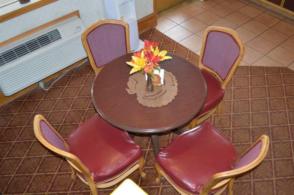 Winnemucca Holiday Motel Eksteriør bilde